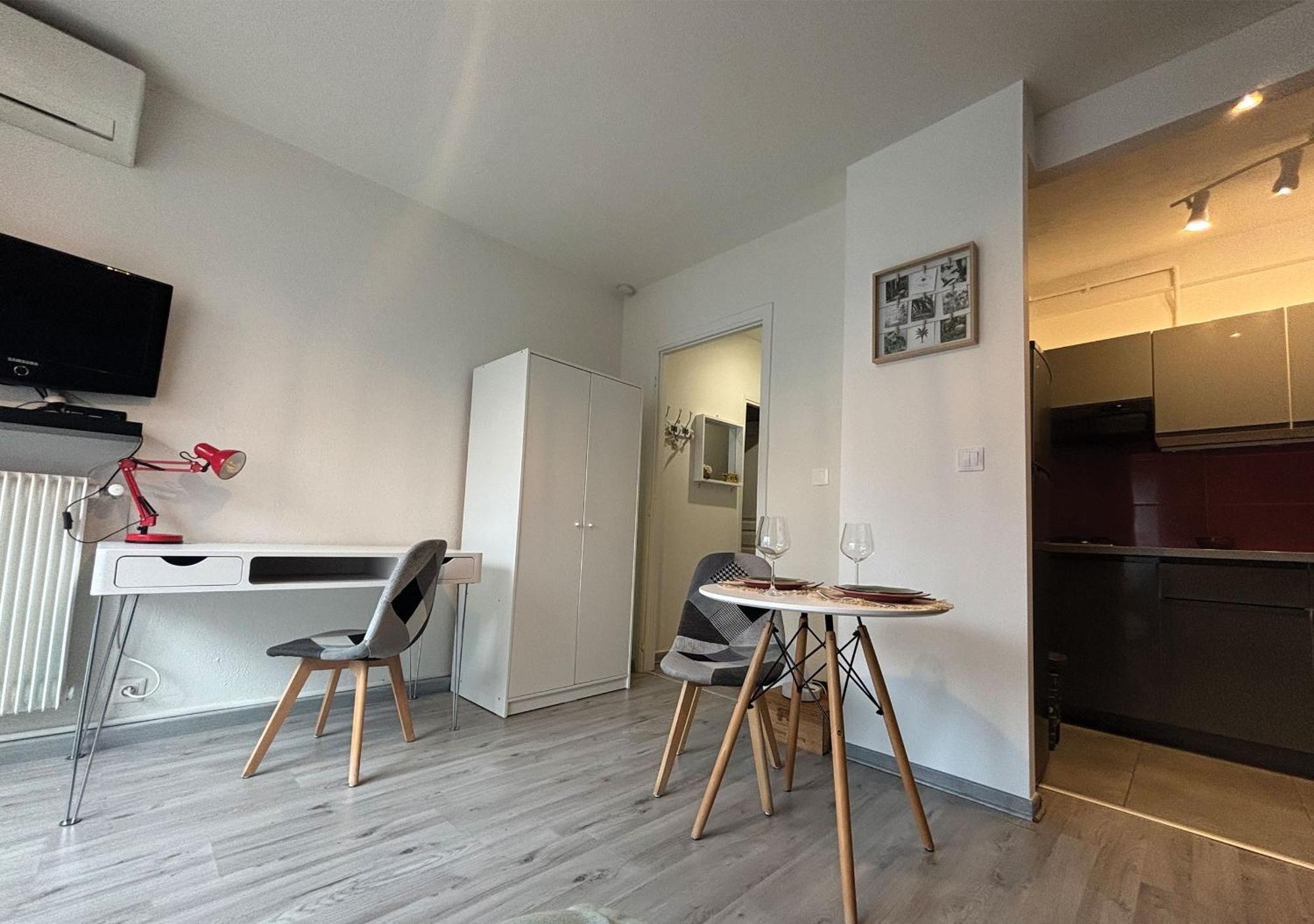 Charming Studio In Nice 2-Min Walk To The Sea Eksteriør billede